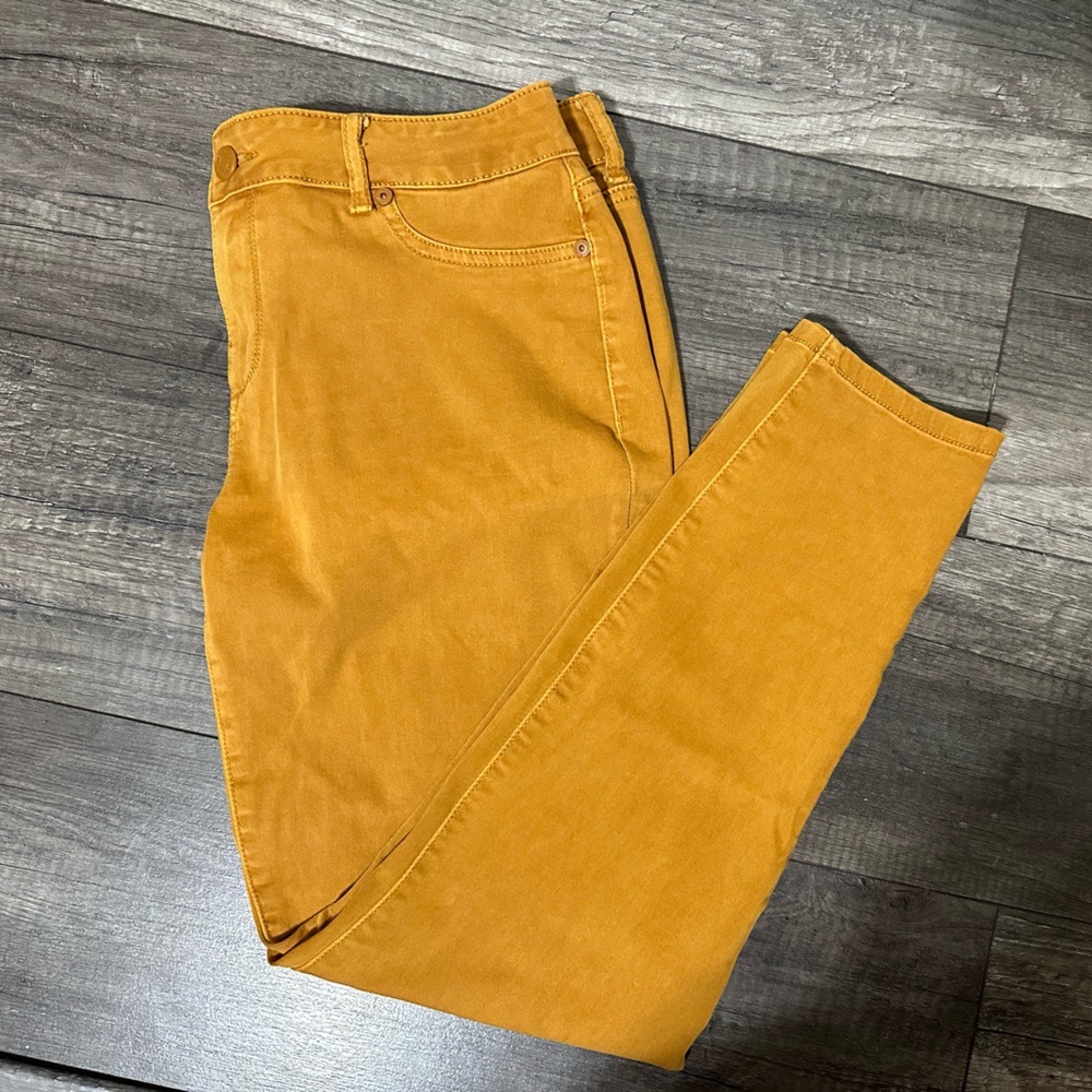 Maurice’s - Mustard Yellow Skinny Jeans - Size L Regular Length